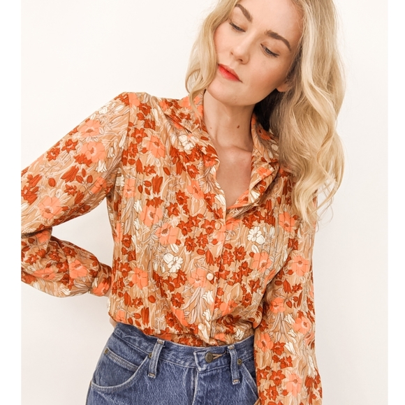 70s Floral Button Down Long Sleeve Blouse - Picture 4 of 17
